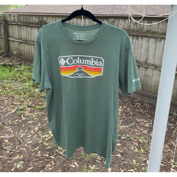 Columbia Sandy Short Sleeve T Shirt - Picture 1 of 2
